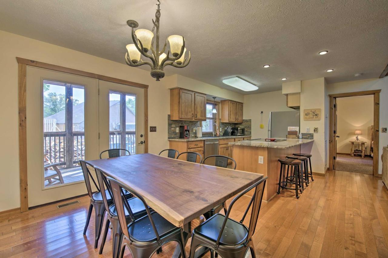 Cozy Rustic River Lodge Family Retreat Near SDC! Branson Zewnętrze zdjęcie