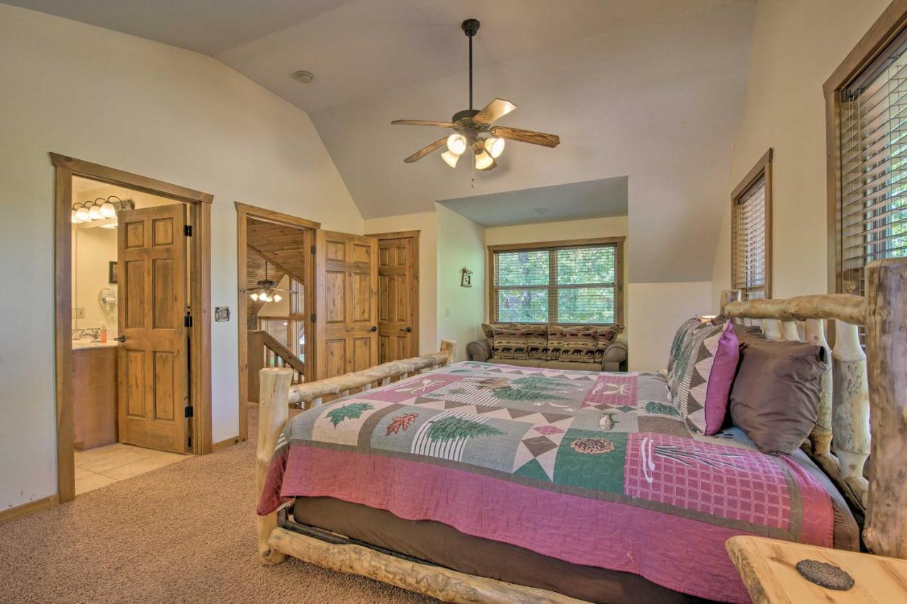 Cozy Rustic River Lodge Family Retreat Near SDC! Branson Zewnętrze zdjęcie
